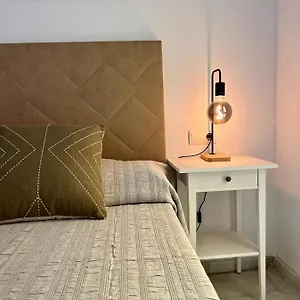 https://charming-1bedroom-apartment-in-the-heart-of-malaga-wifiac.es-andalucia.com