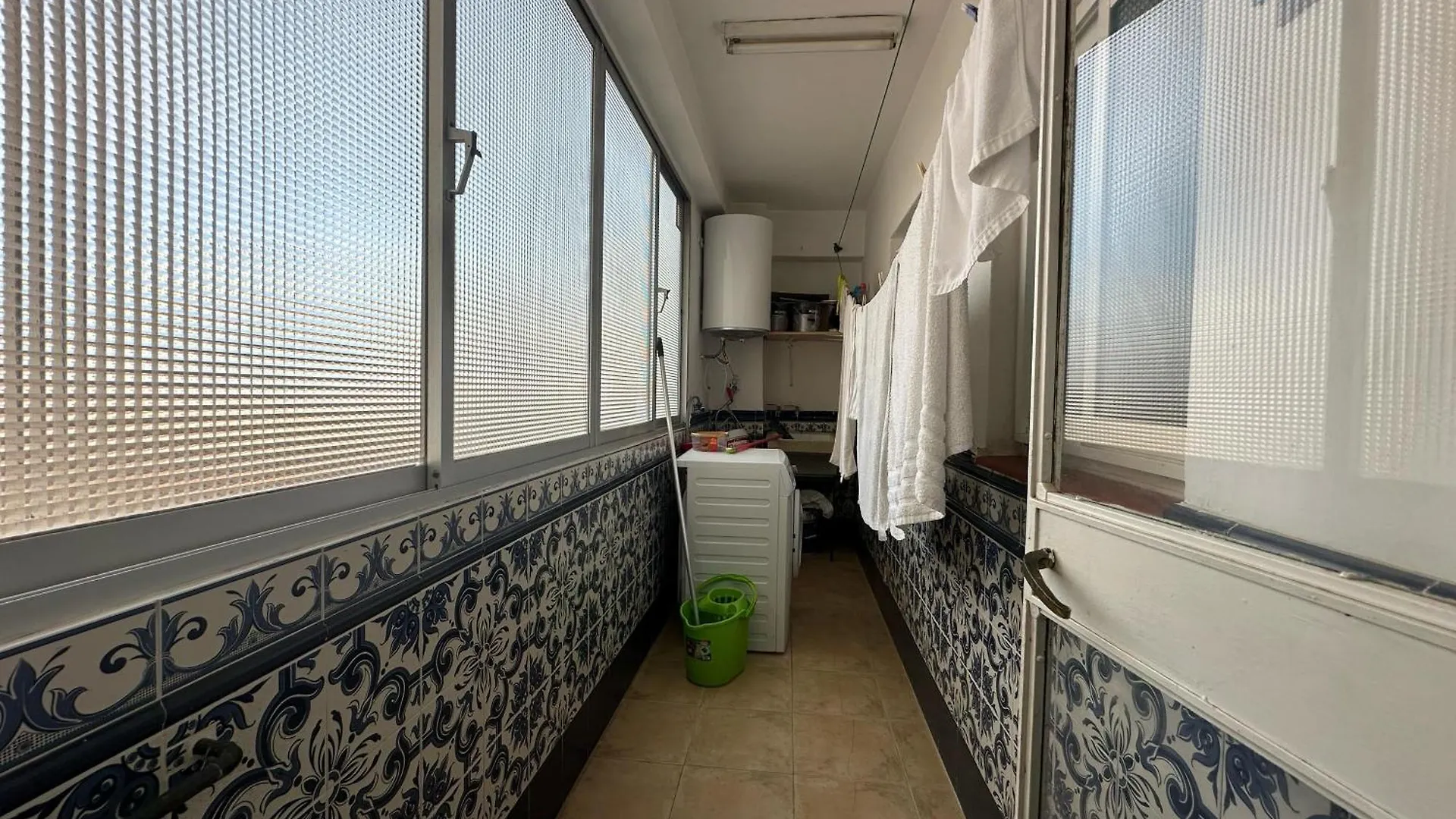 民宿 Habitacion Individual En La Victoria 马拉加